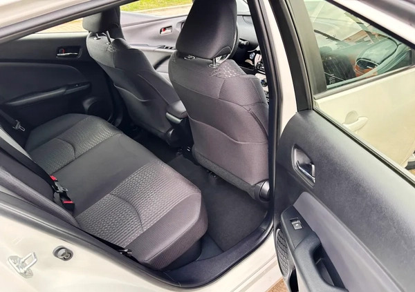 Toyota Prius cena 89900 przebieg: 6340, rok produkcji 2017 z Ząbki małe 326